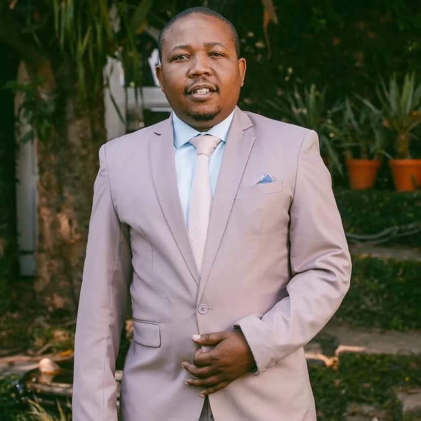 Presley Oageng Chweneyagae